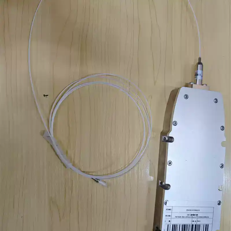 高出力500Wレーザーキャノン（フェルールコネクタ付き）–産 - Industrial Use Of Laser のレビューと価格