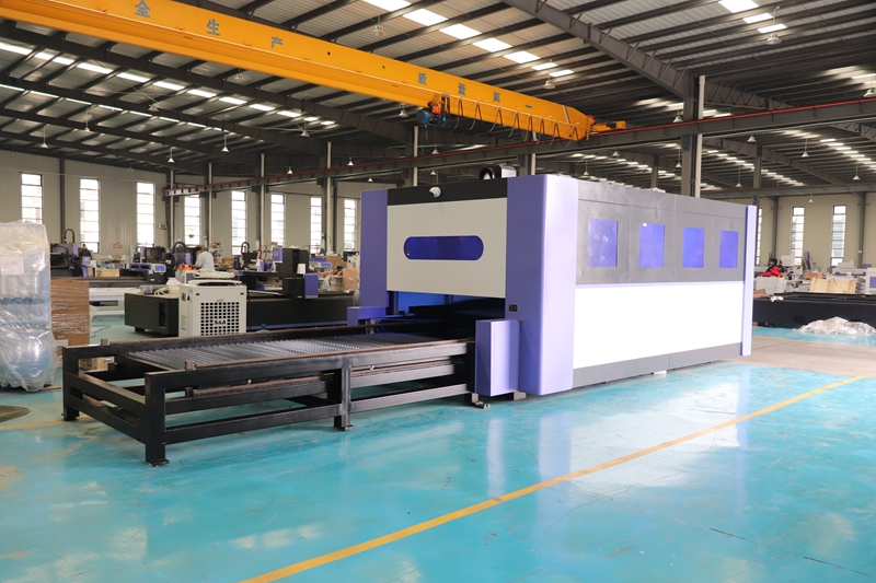 工業用ファイバーレーザー金属切断機,交換プラットフォーム,完 - Industrial Laser Metal Cutting Machine のレビューと価格