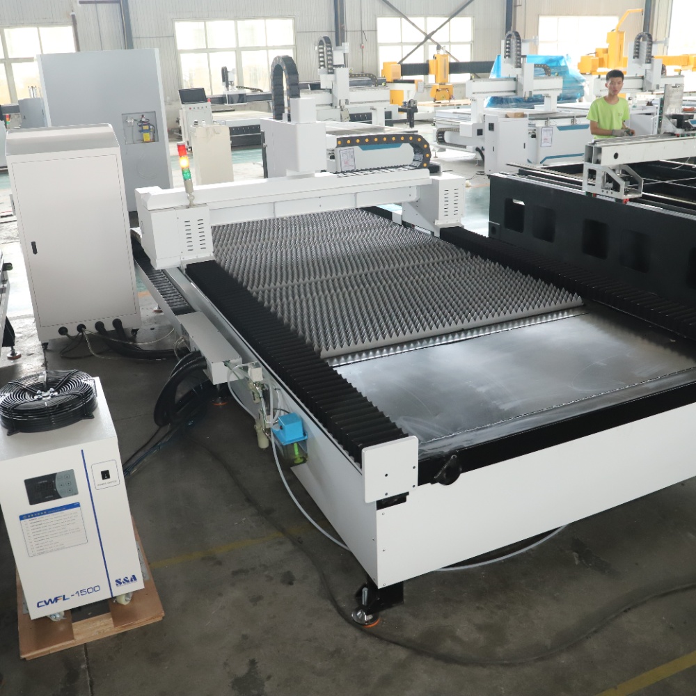 産業用金属板ステンレス鋼炭素鋼切断用ファイバーレーザー切断機 - Industrial Laser Metal Cutting Machine のレビューと価格