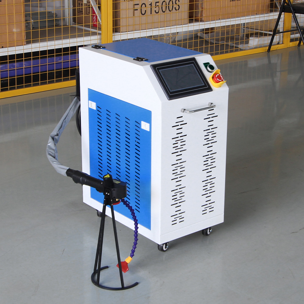 カスタマイズレーザー洗浄機 100W 油汚れ除去価格 200 - Industrial Laser Rust Removal Machine のレビューと価格